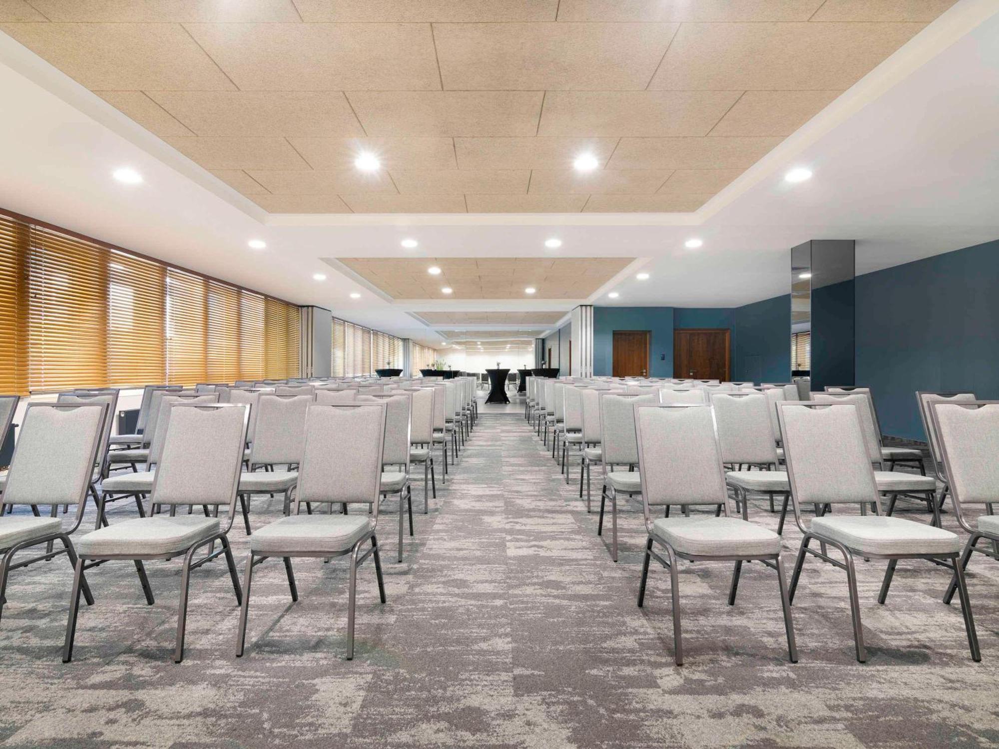 Mercure Centrum Готель Люблін